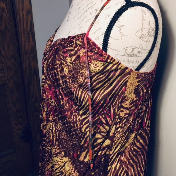 NWOT Free People patterned flouncy strappy tank S - Picture 3 of 8